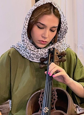 melika-dalaei-behrang-music